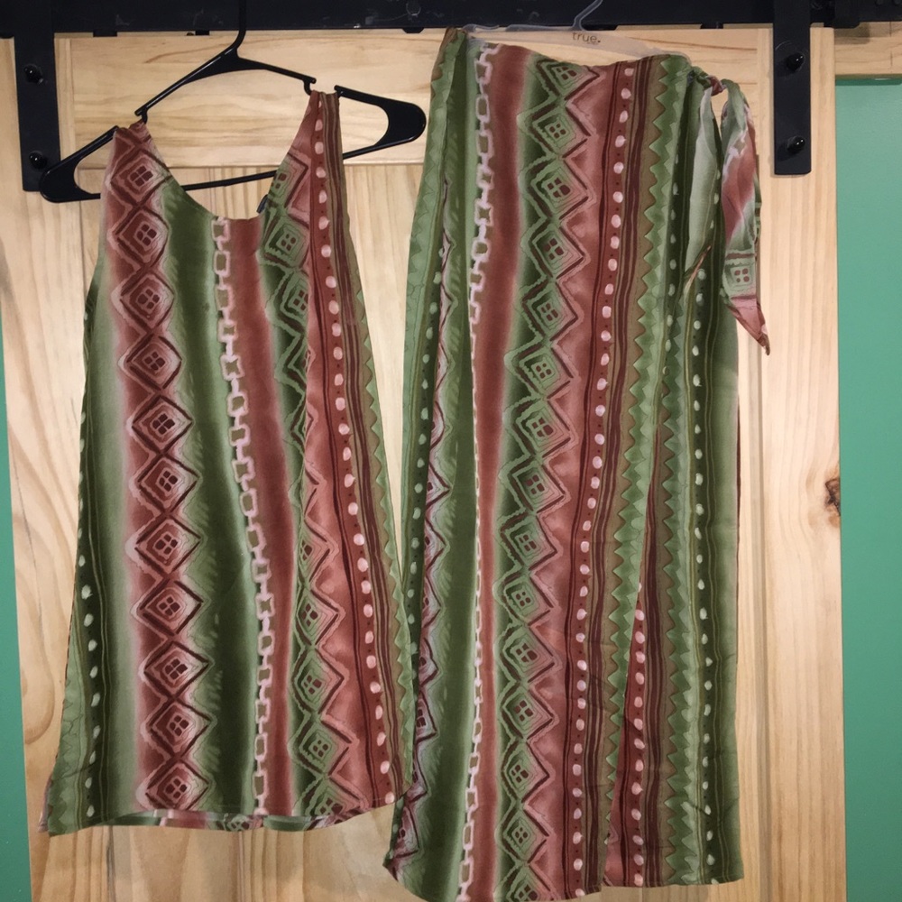 Tank top like blouse w/matching wraparound skirt